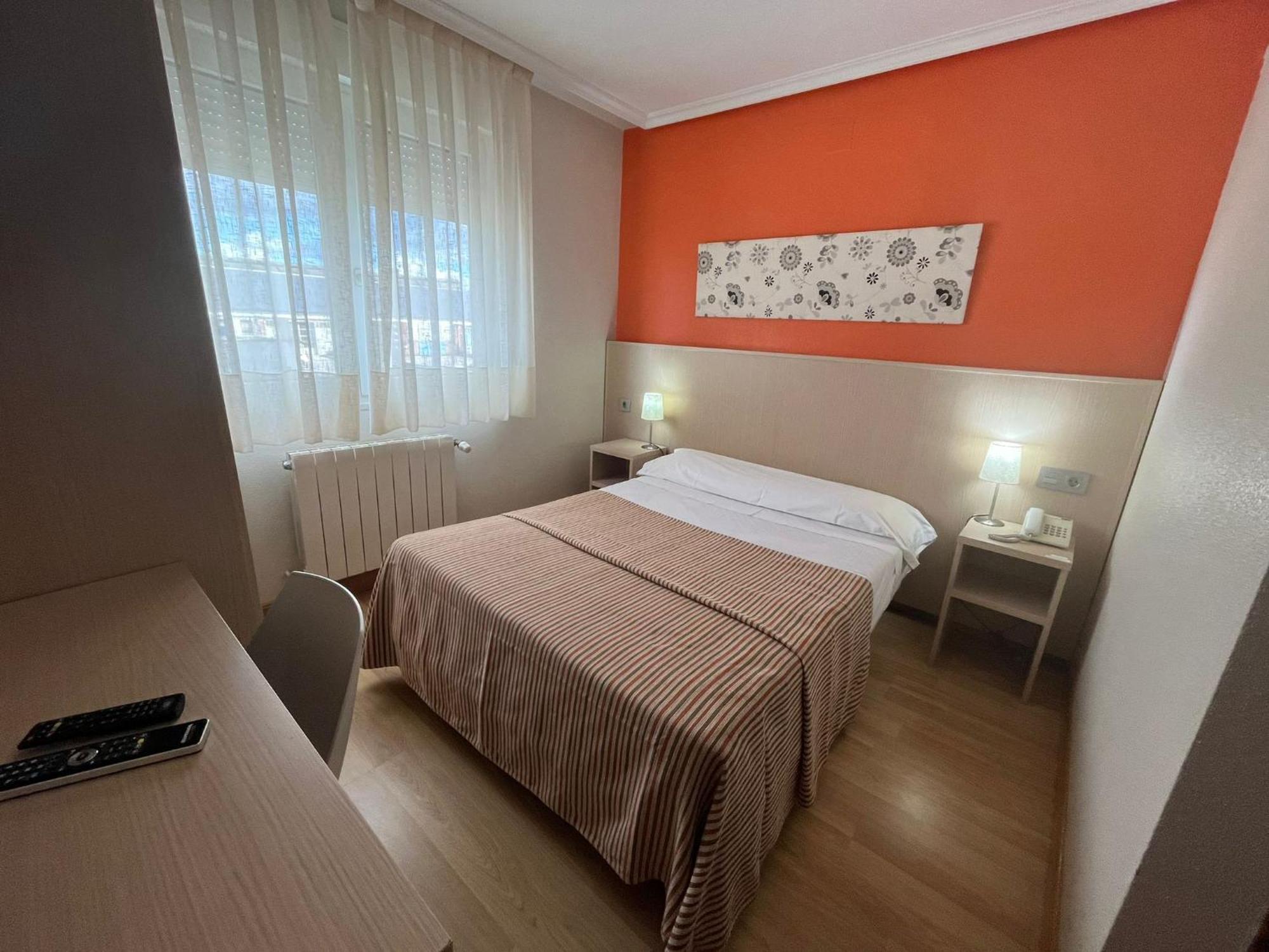 Hotel La Basilica Venta de Baños Eksteriør bilde